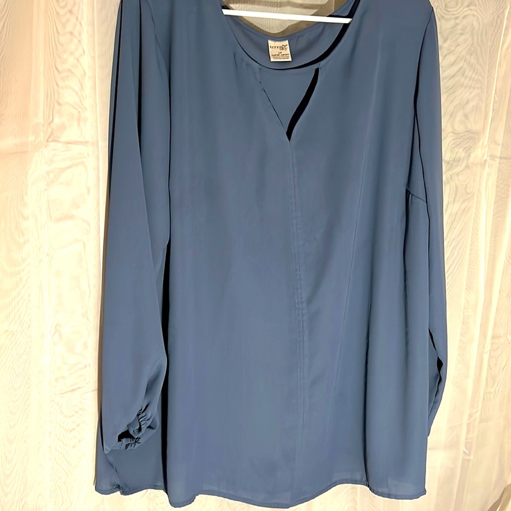 Blue long sleeve chiffon top
